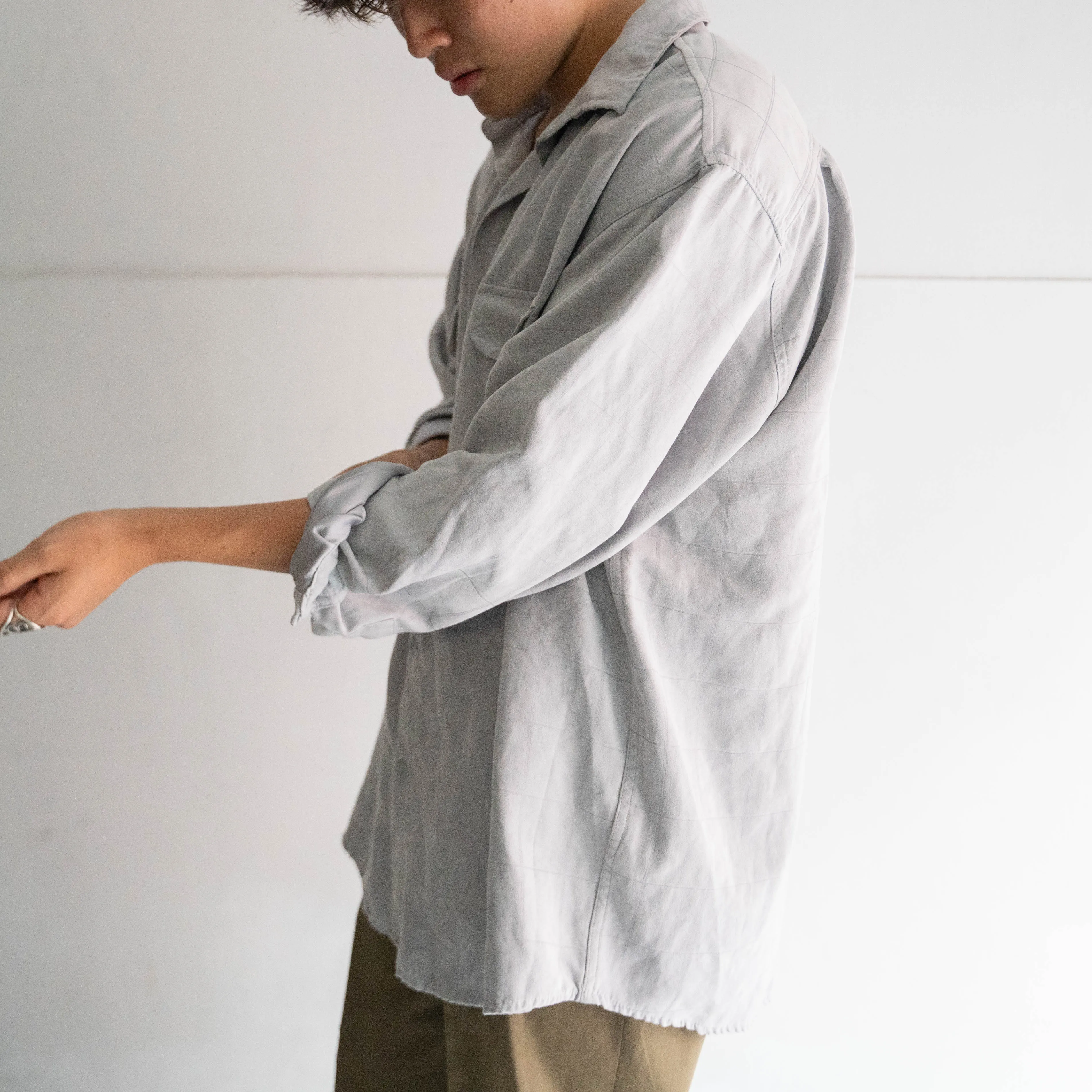 1990s light gray color all poly block check suede shirt