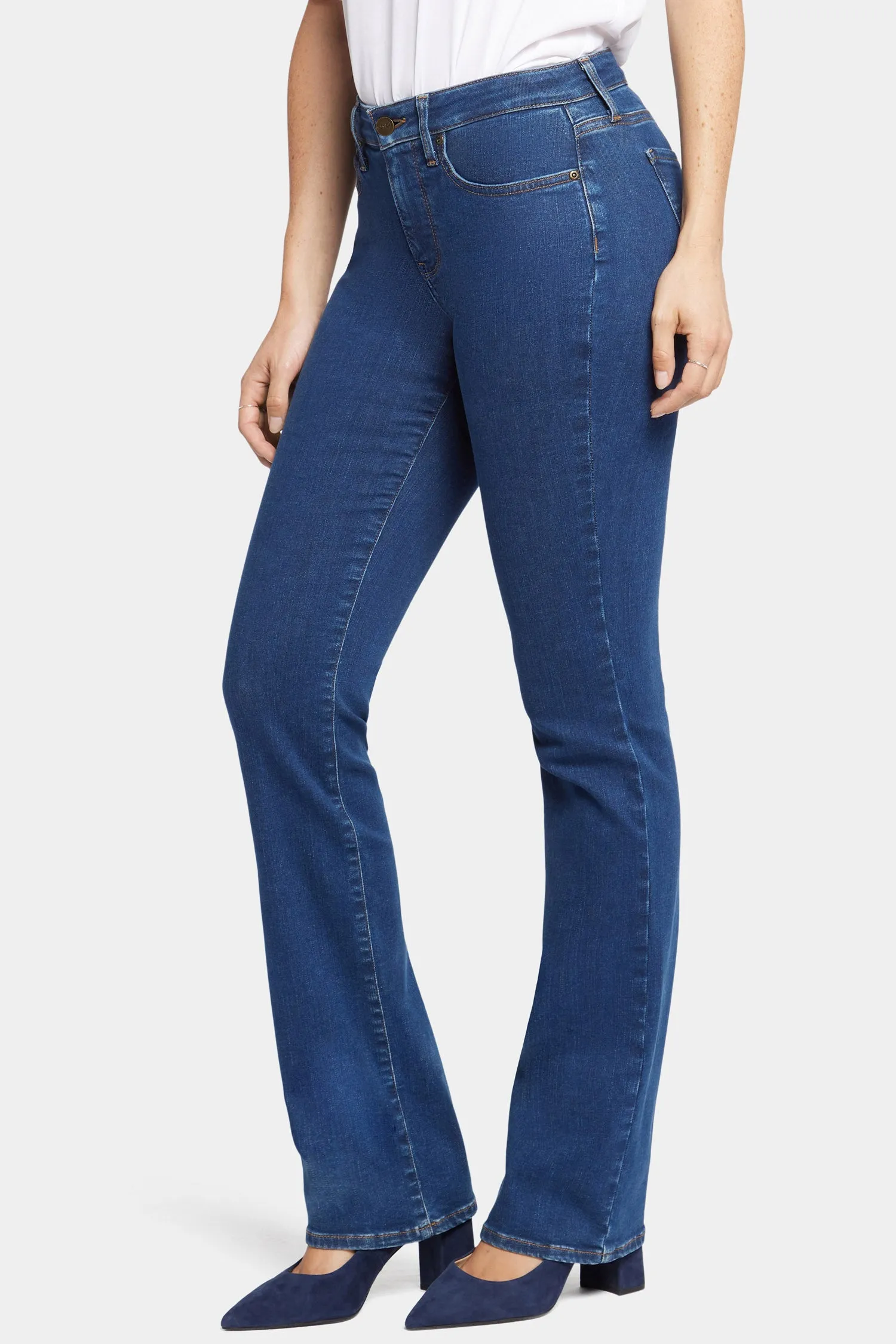 Barbara Bootcut Jeans In Petite - Quinn