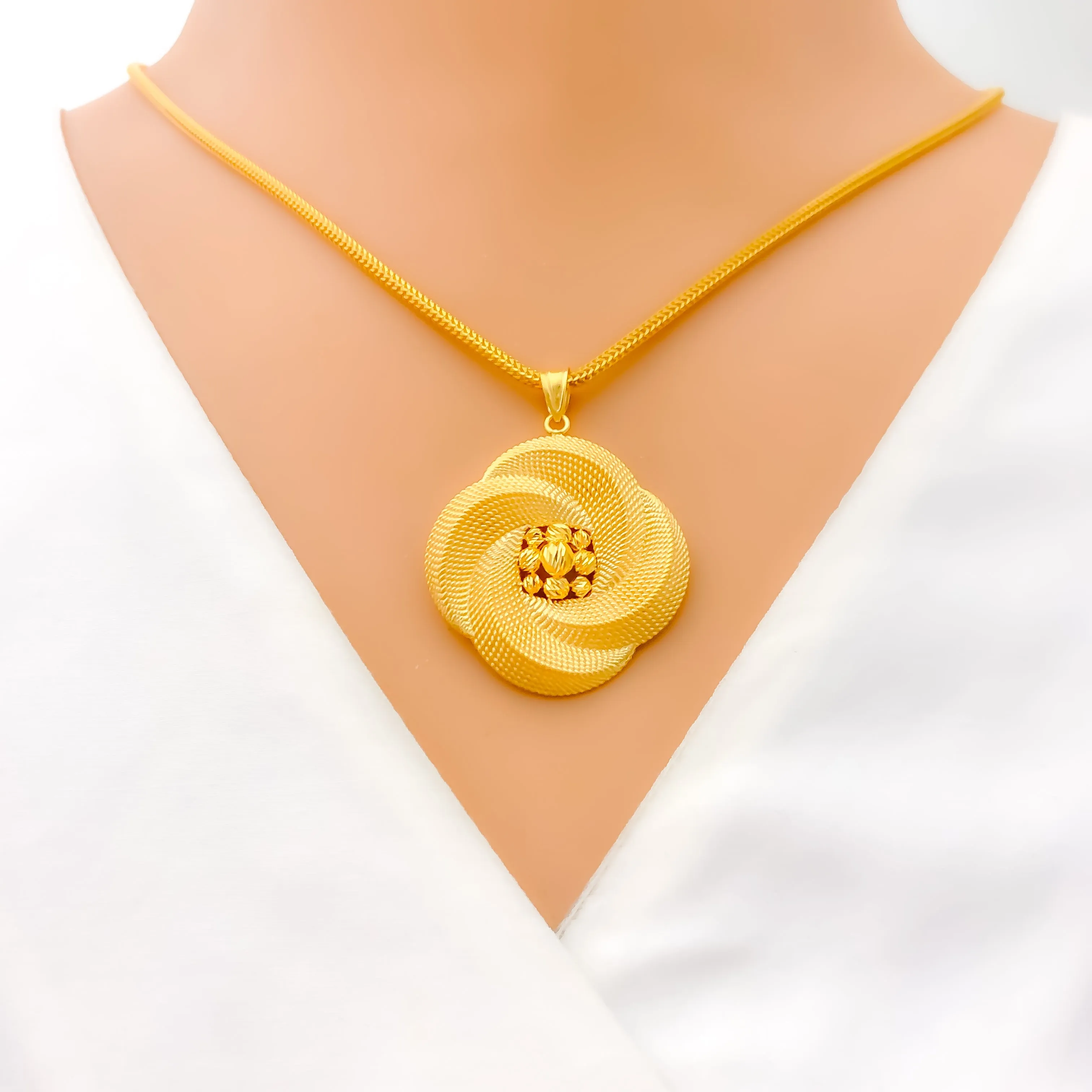 Beautiful Ethereal 22k Gold Pendant