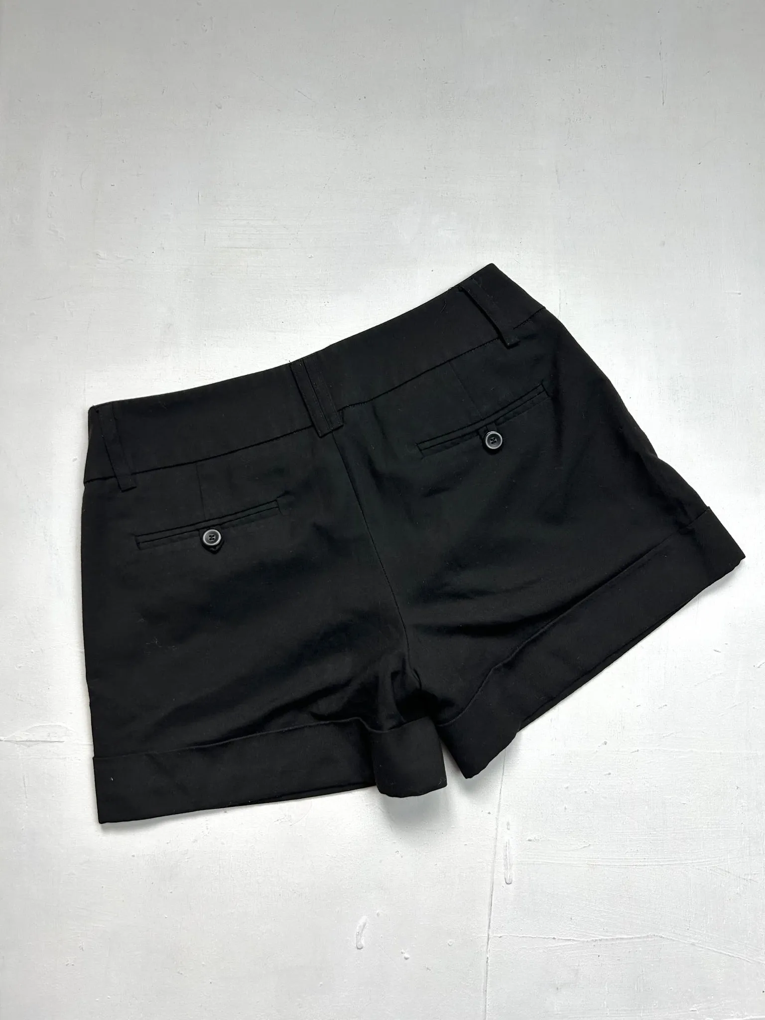 Black low rise office mini short (S)