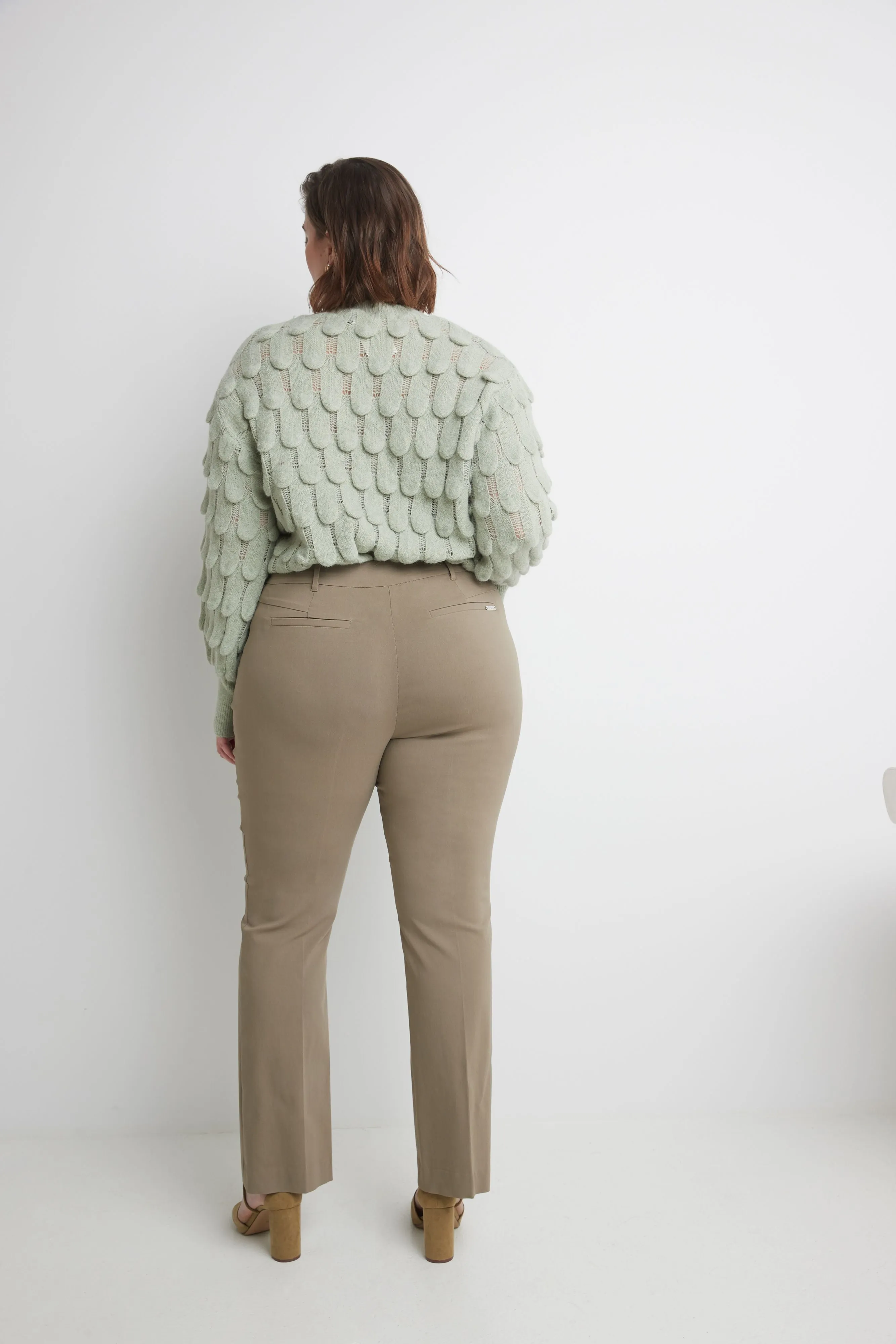 Curvy Pull-on Barely Bootcut Classic Pants