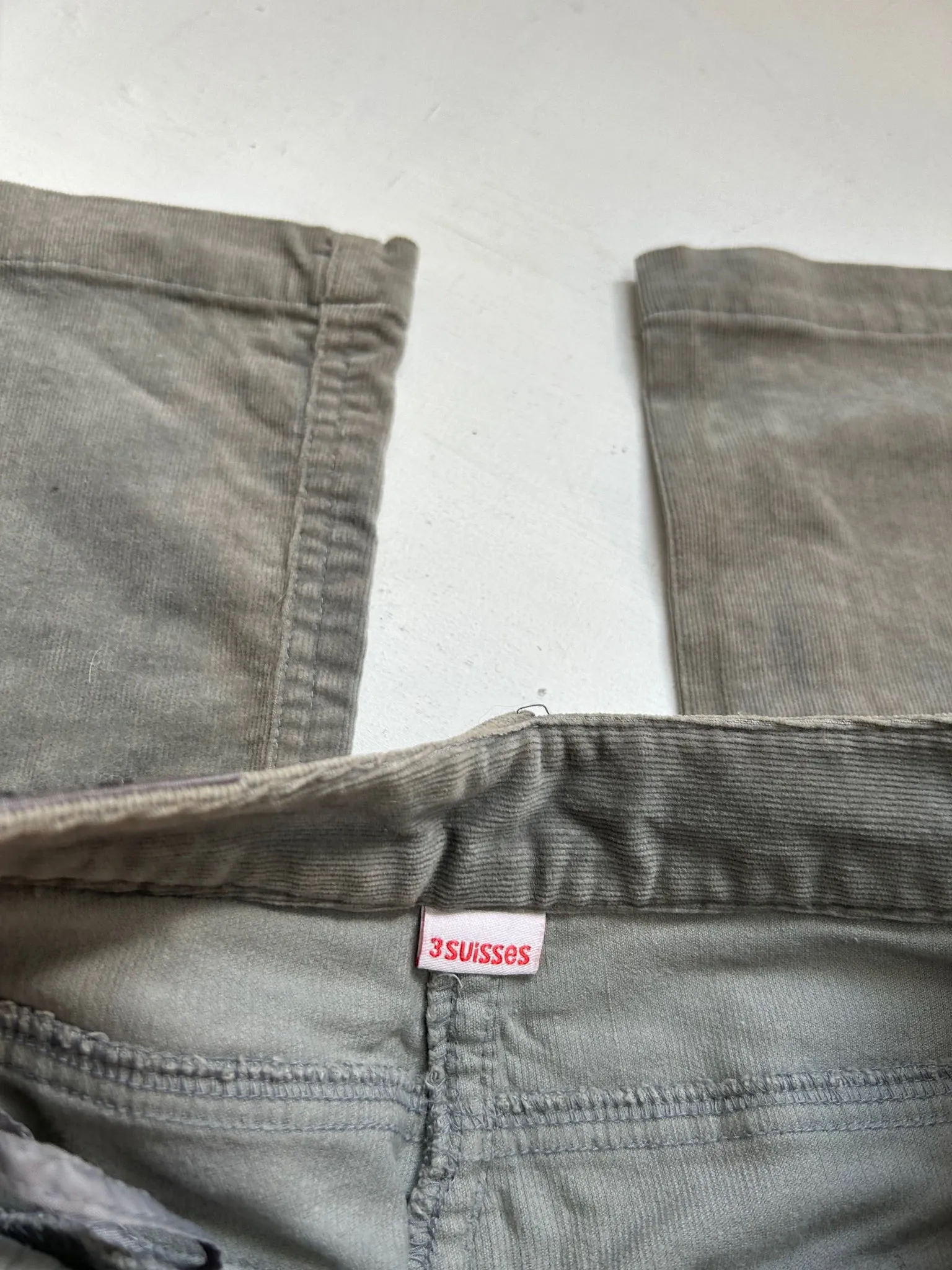 Grey velvet low rise pants (XS)