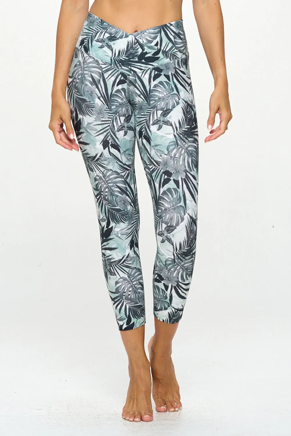 Kate - Sage Tropical - Cross Over - Capri Legging (High-Waist)