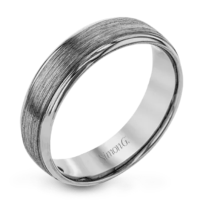 Men's Wedding Band In 14k Or 18k Gold