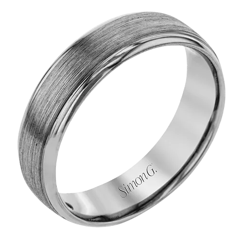 Men's Wedding Band In 14k Or 18k Gold