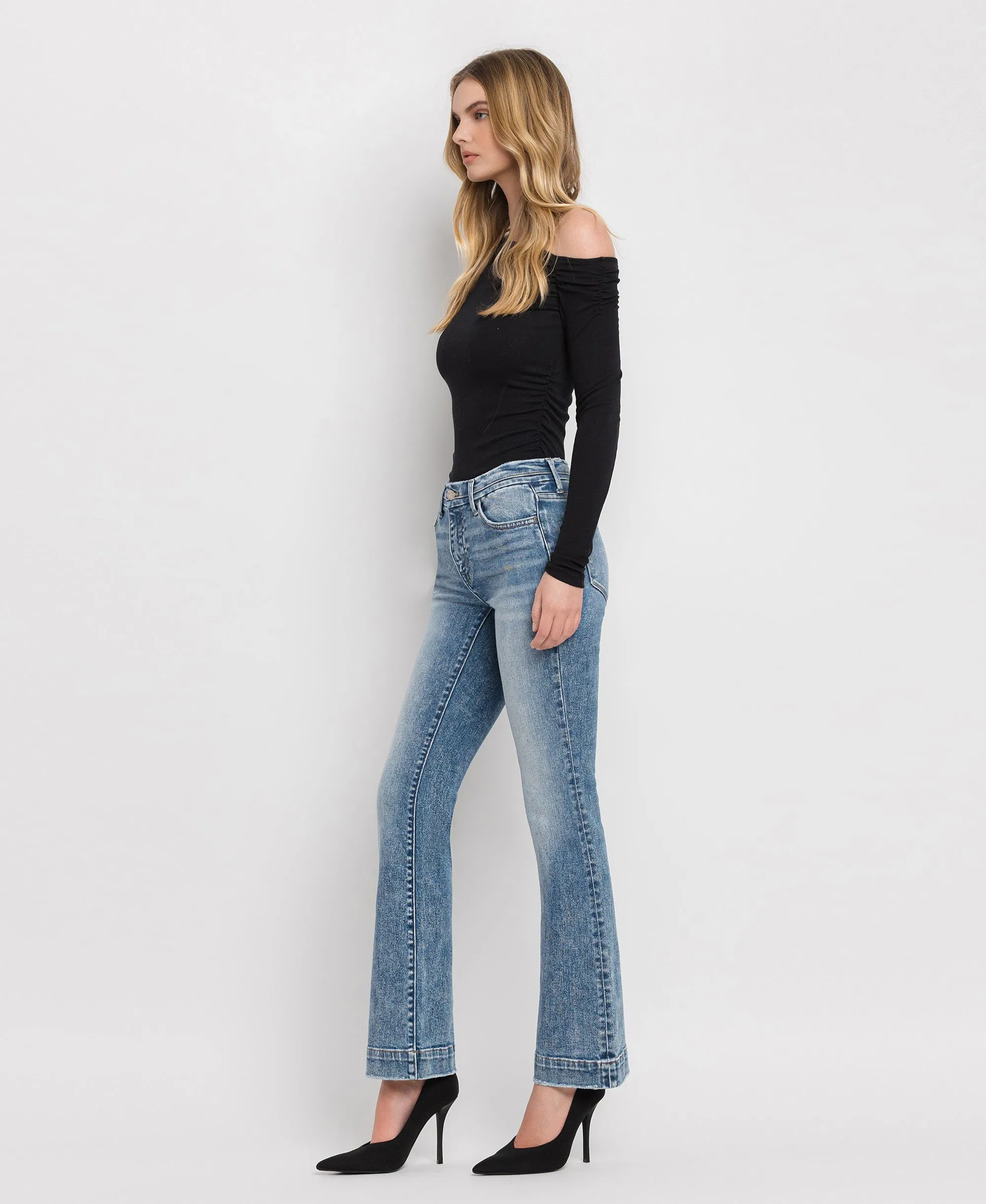 Mount Bruce - Mid Rise Bootcut Jeans