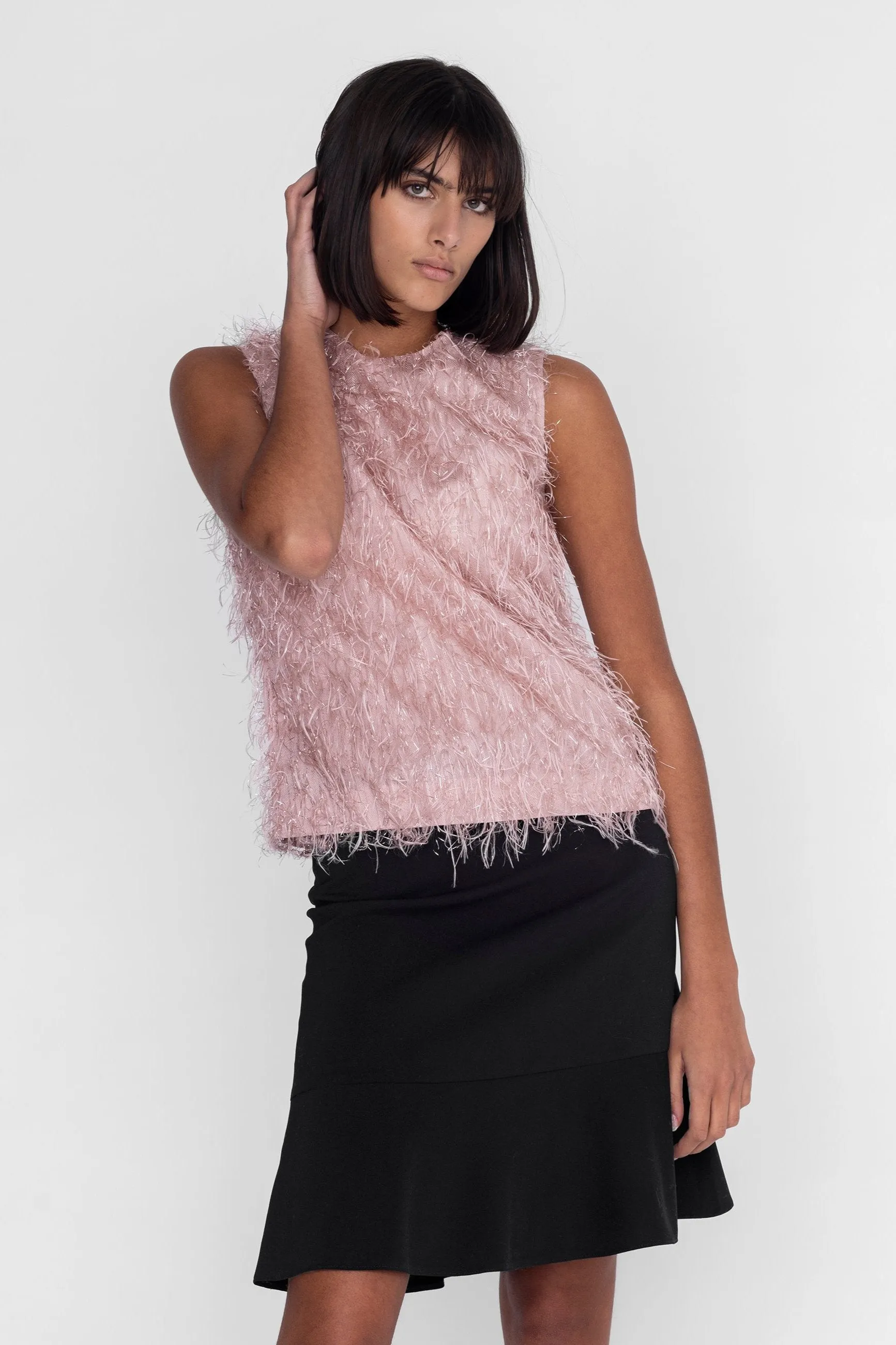 Top Chelsea in pink faux feathers